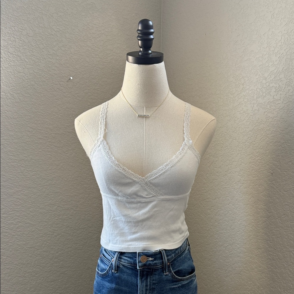 Brandy Melville Elegant White Lace Trim Camisole